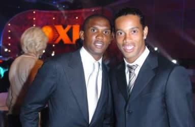 ETO'O   ET RONALDINHO